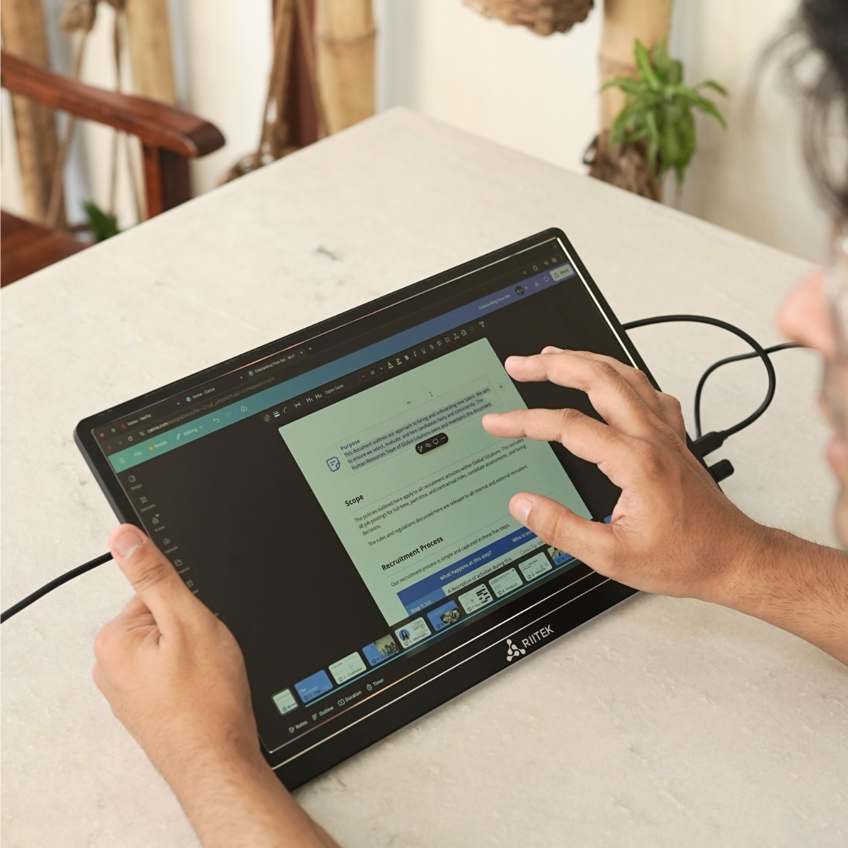 Riitek 15.6 Inch Portable Touchscreen Monitor