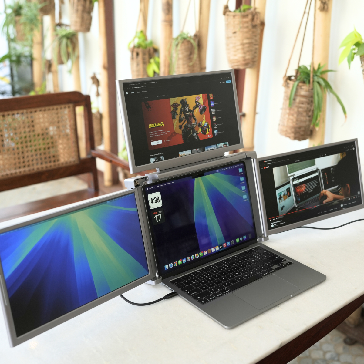 Quad Screen