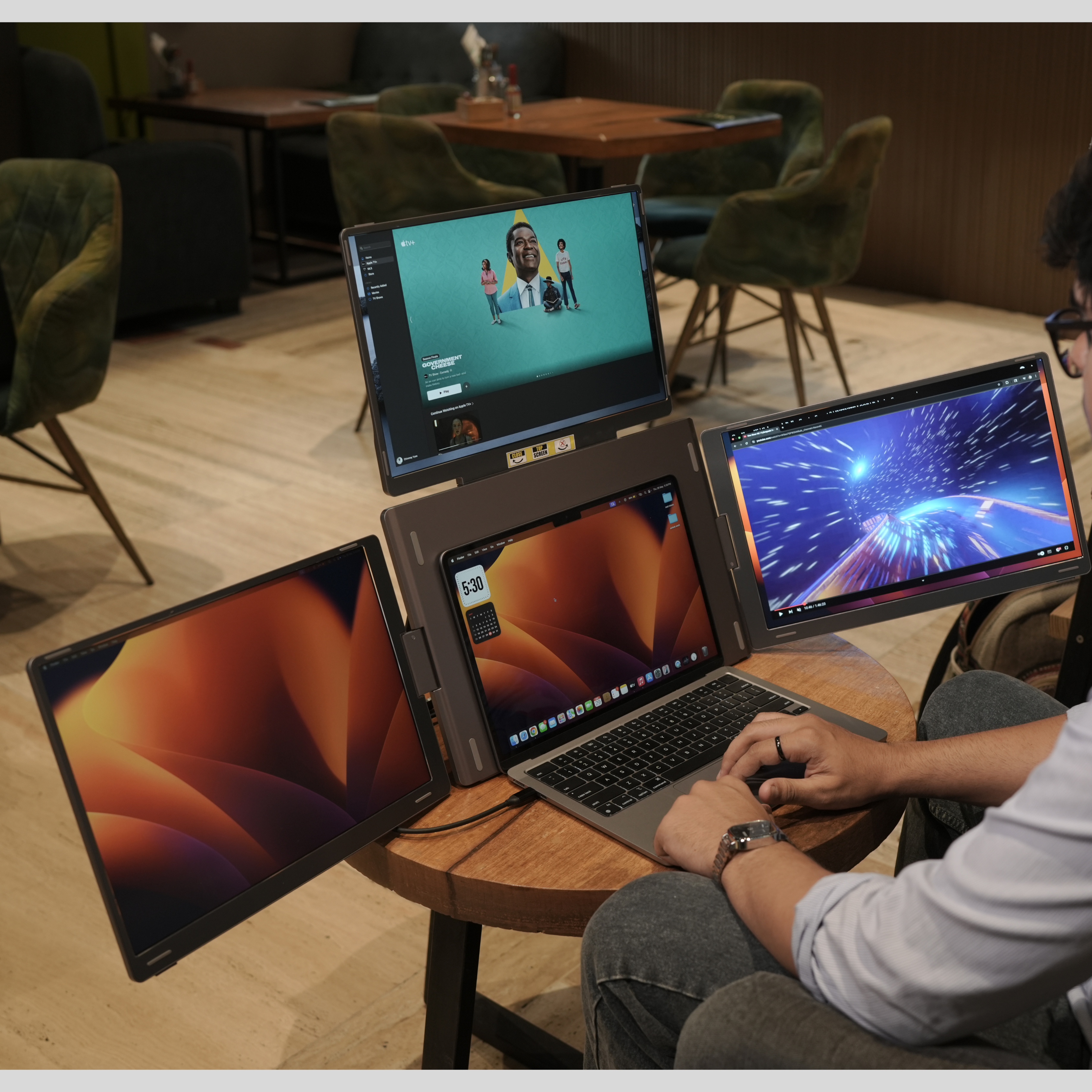 RIITEK 16" Quad Monitor Portable Laptop Screen Extender Display