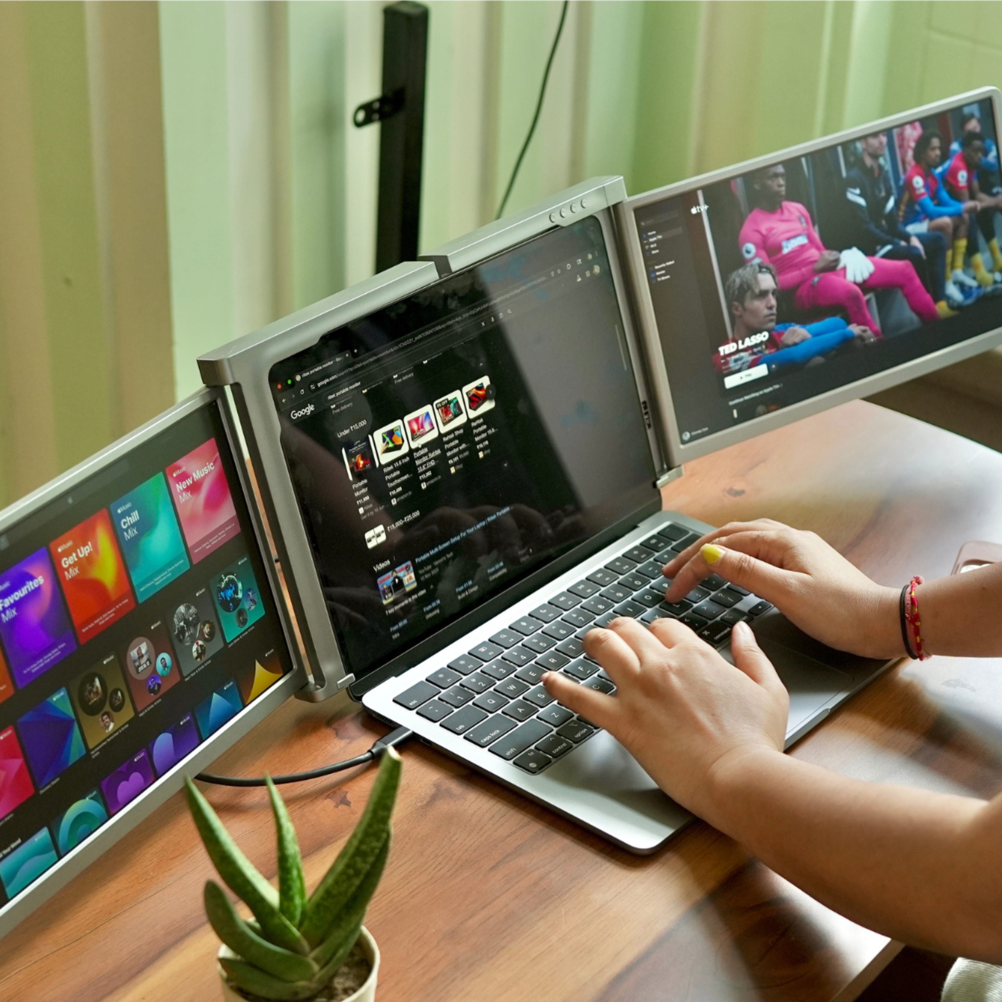 RIITEK 14 inch tri-screen laptop monitor for gaming, Coding, Trading and creative work