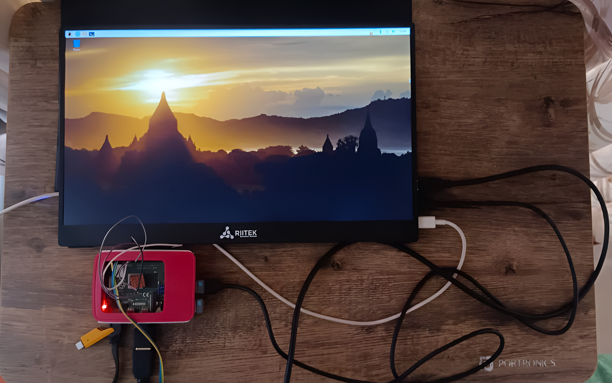 Tiny Raspberry Pi Monitor Portable Monitor for Raspberry Pi India: A Real Client Success Story w ...