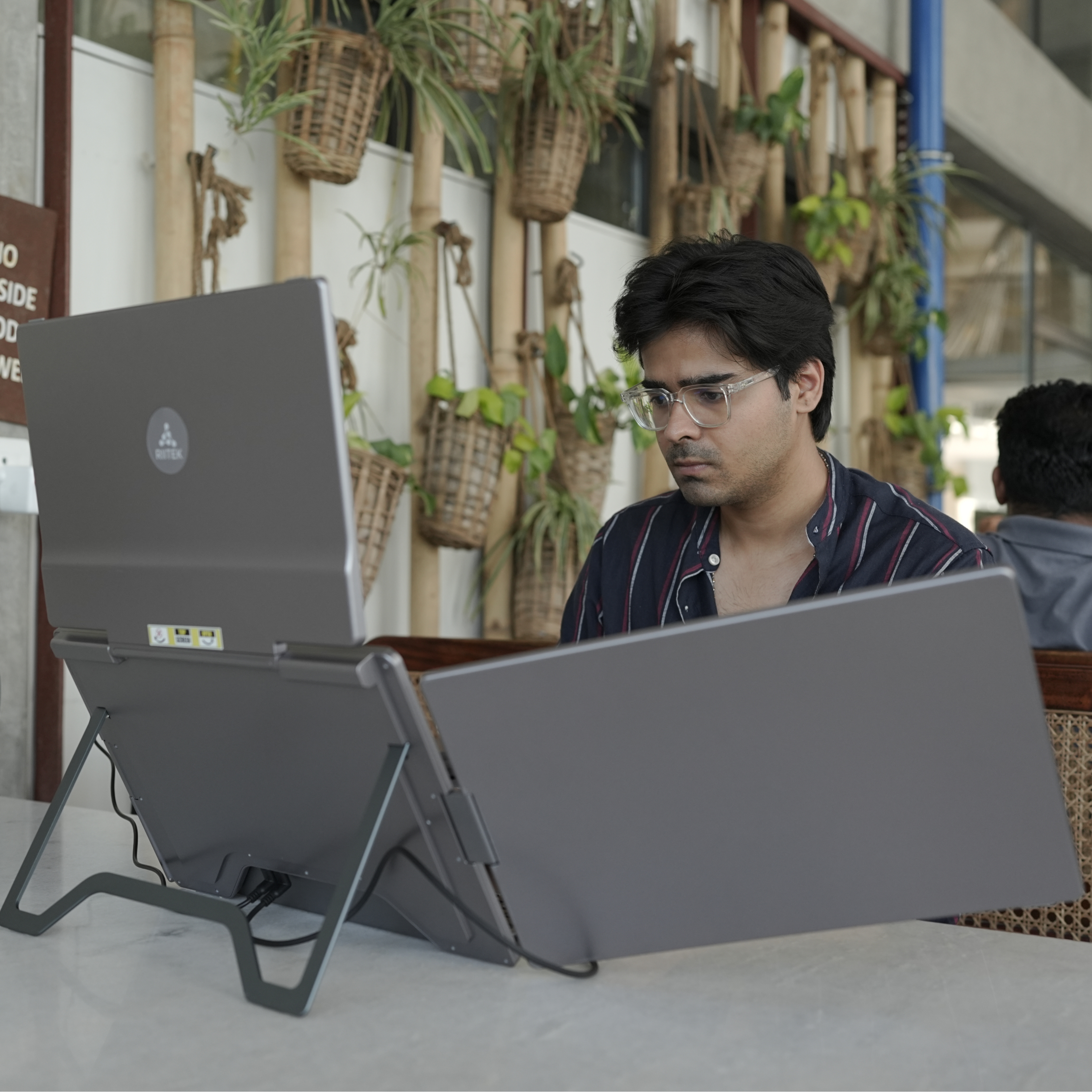 RIITEK 16" Quad Monitor Portable Laptop Screen Extender Display